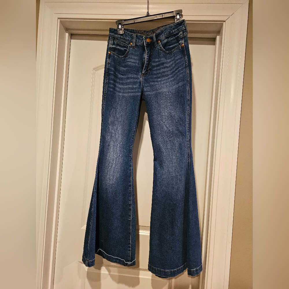 Wrangler Flare Jean's